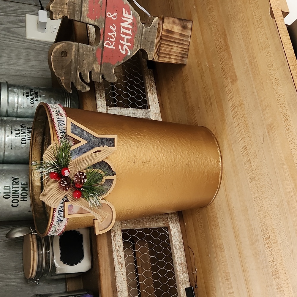 Vintage maple syrup buckets